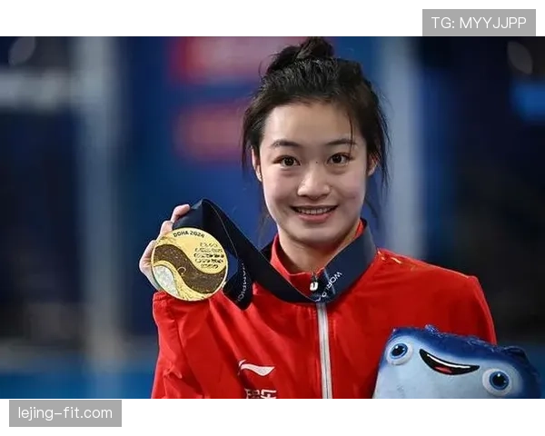 昌雅妮跳水冠军，回家连沙发都要量角度躺