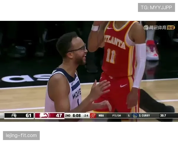 戈贝尔挡拆制造错位提升防守效率显著增强爵士内线稳定性